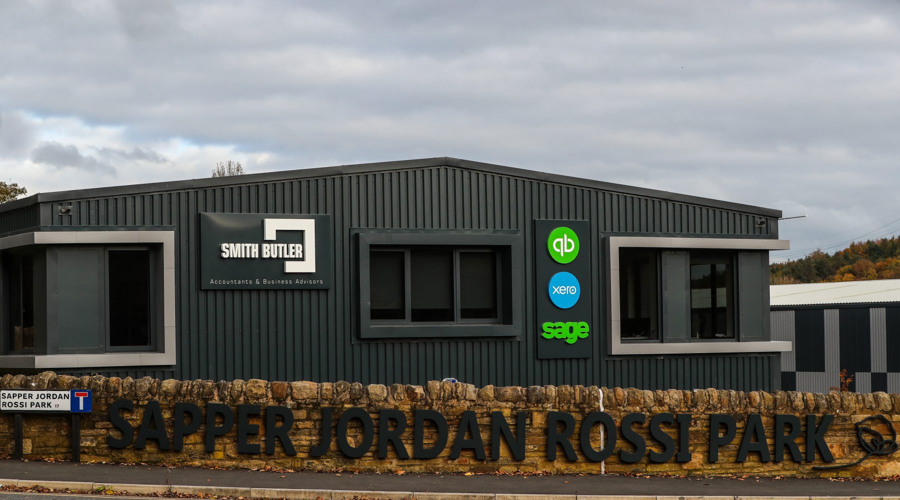 Bradford accountant goes for growth with new office