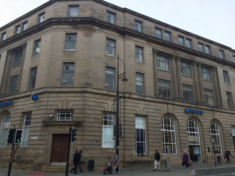 Refurbishment of city centre bank approved