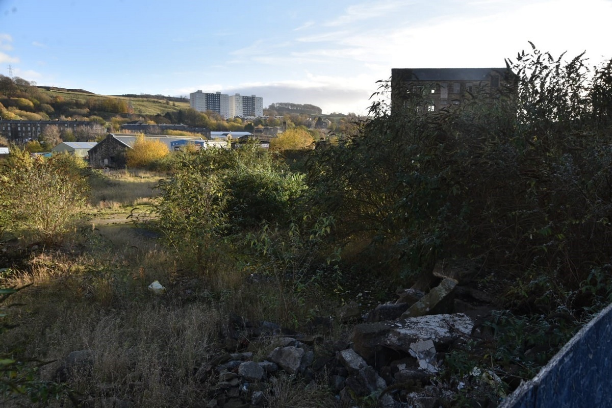 Supermarket urged to re-design plans for town centre…