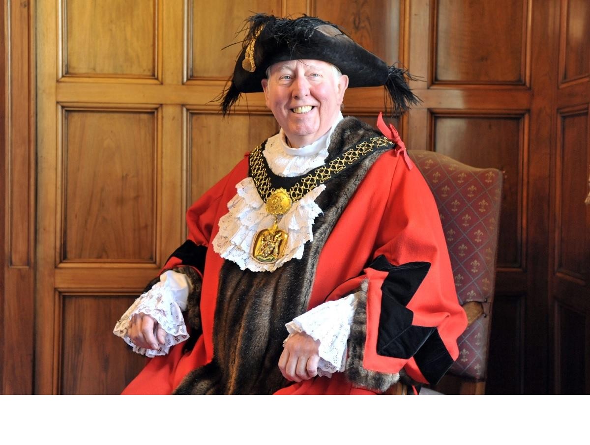 Bradford restaurants urged to tuck into Lord Mayor’s&hellip;