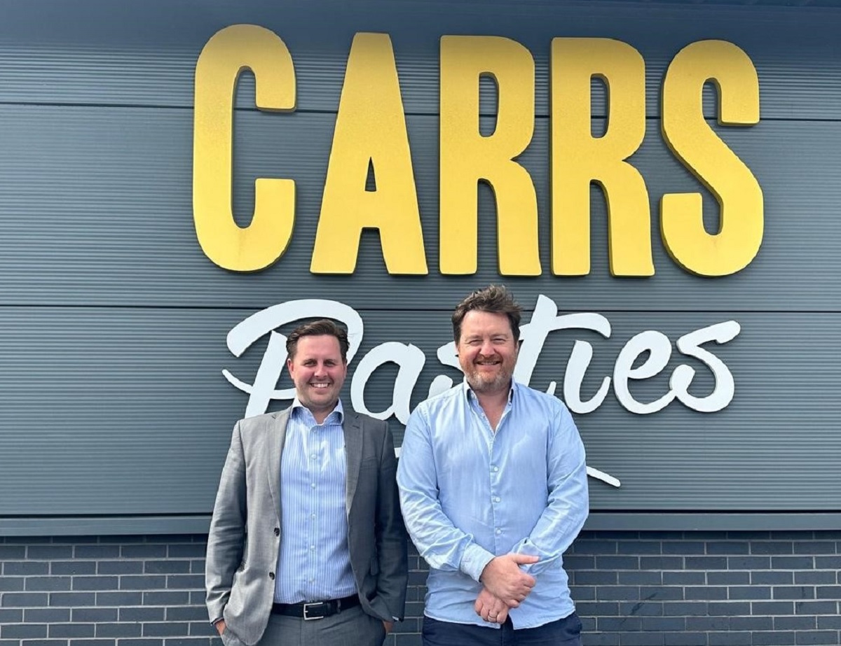 Cleckheaton business teams up with bakery as part&hellip;