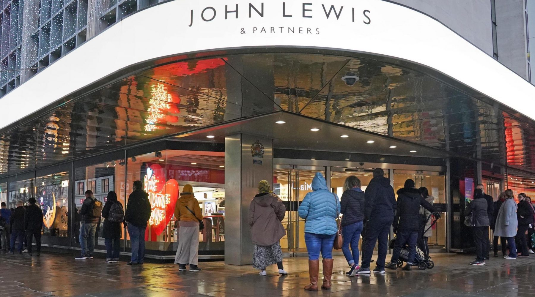 UK’s biggest supermarkets and department stores face fresh…