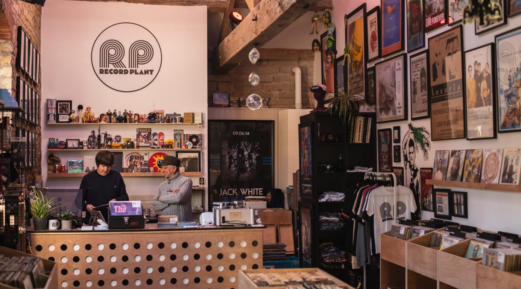 New specialist vinyl record store opens at mill…