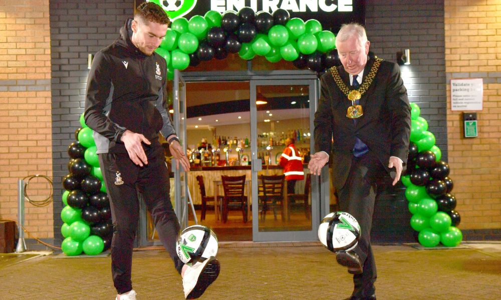 City star helps open new £750k Powerleague centre…