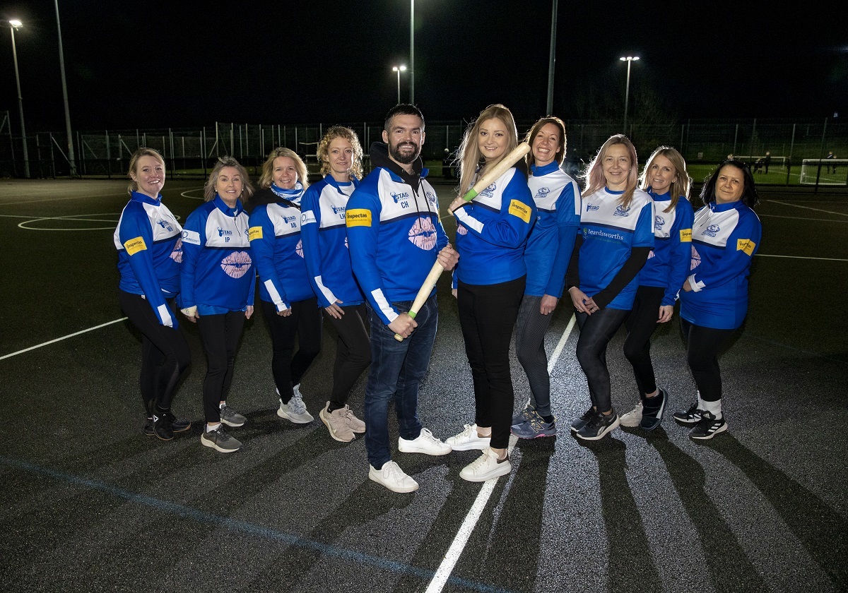 Kit sponsorship boost for multi-generational women’s rounders team