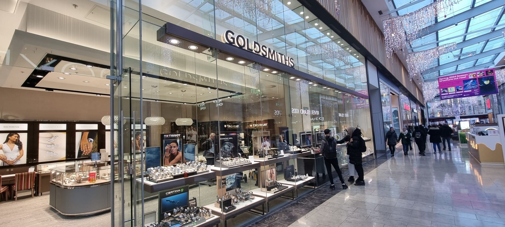 Goldsmiths officially opens in The Broadway Bradford Means Business