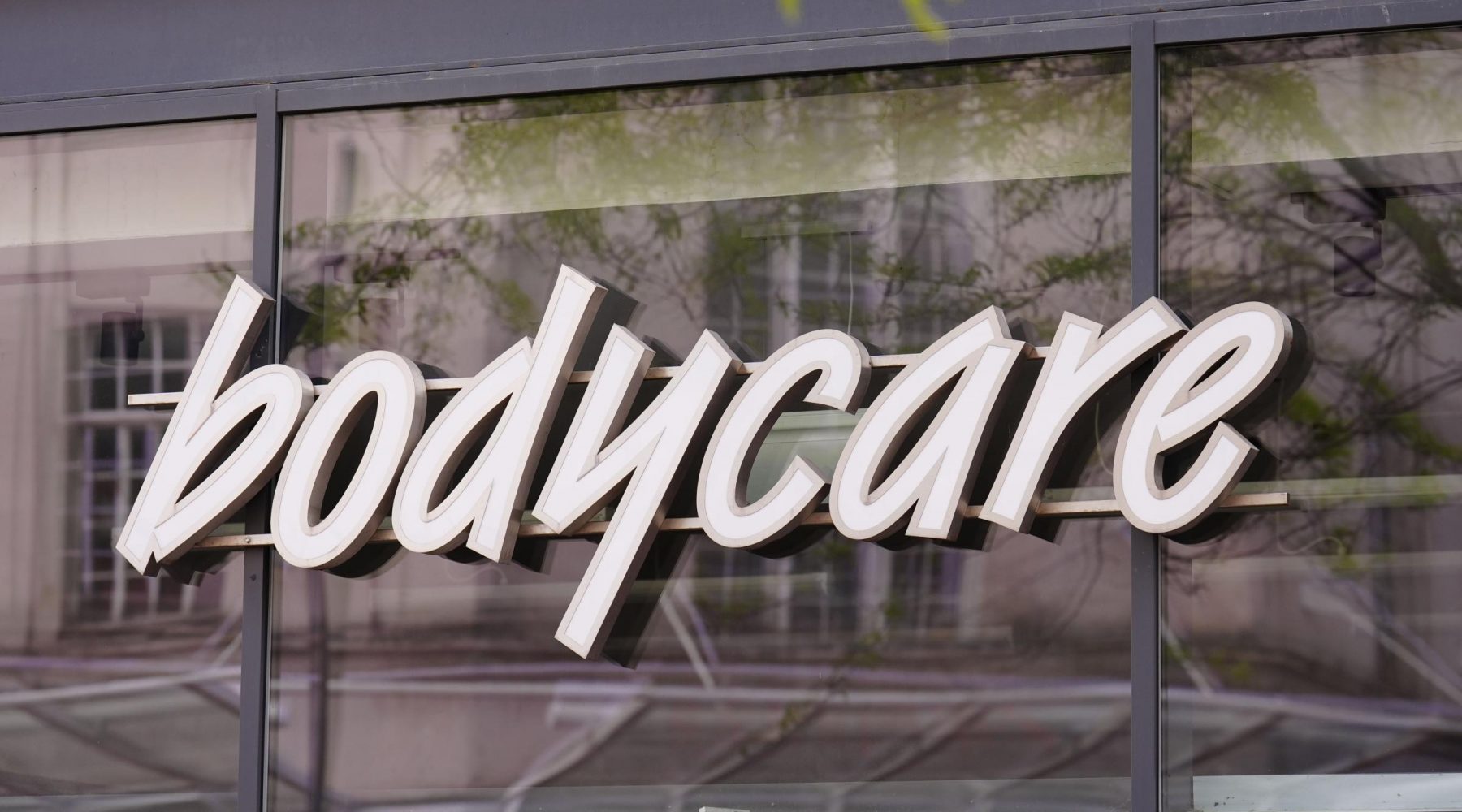 Retailer with two Bradford district spots to close…