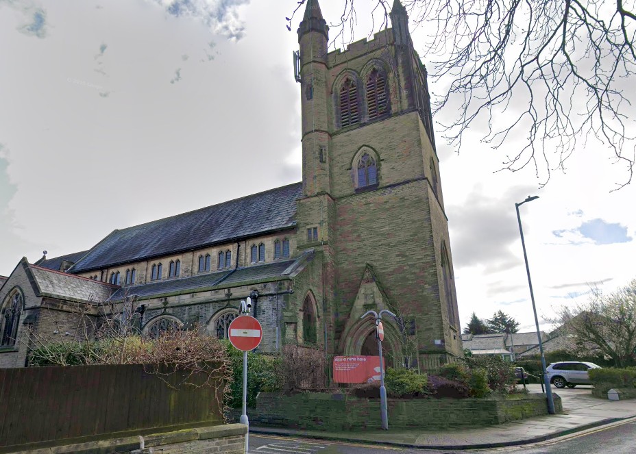 Fundraising fashion show in Saltaire for dementia support…