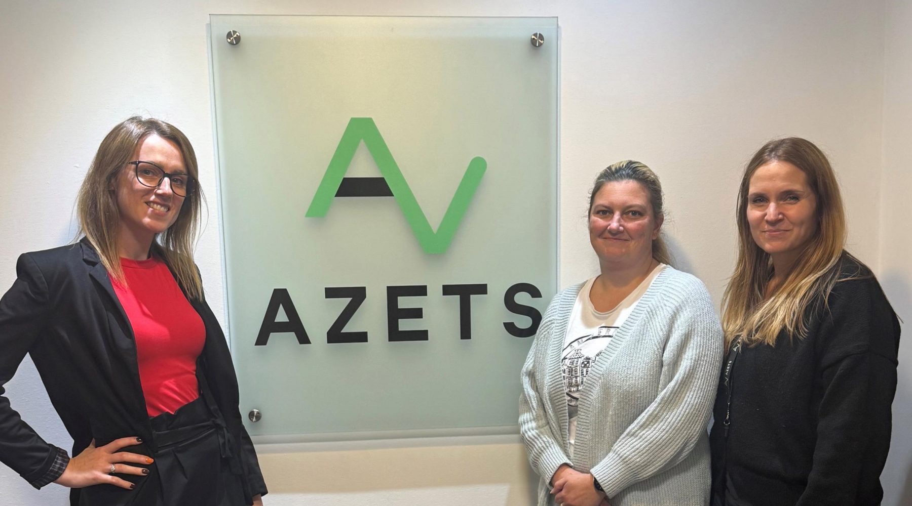 Three promoted at Bradford office of top 10…