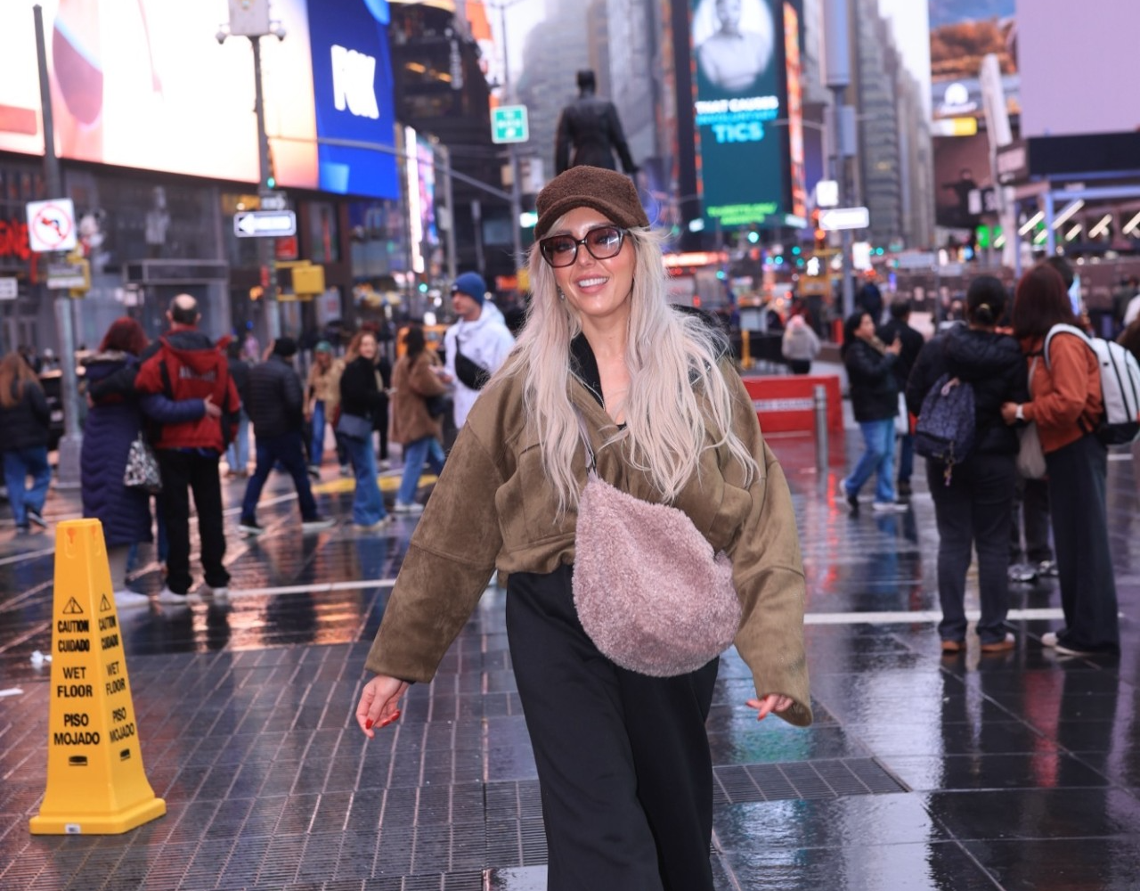 Salon owner celebrates being named Bradford’s best hairdresser&hellip;