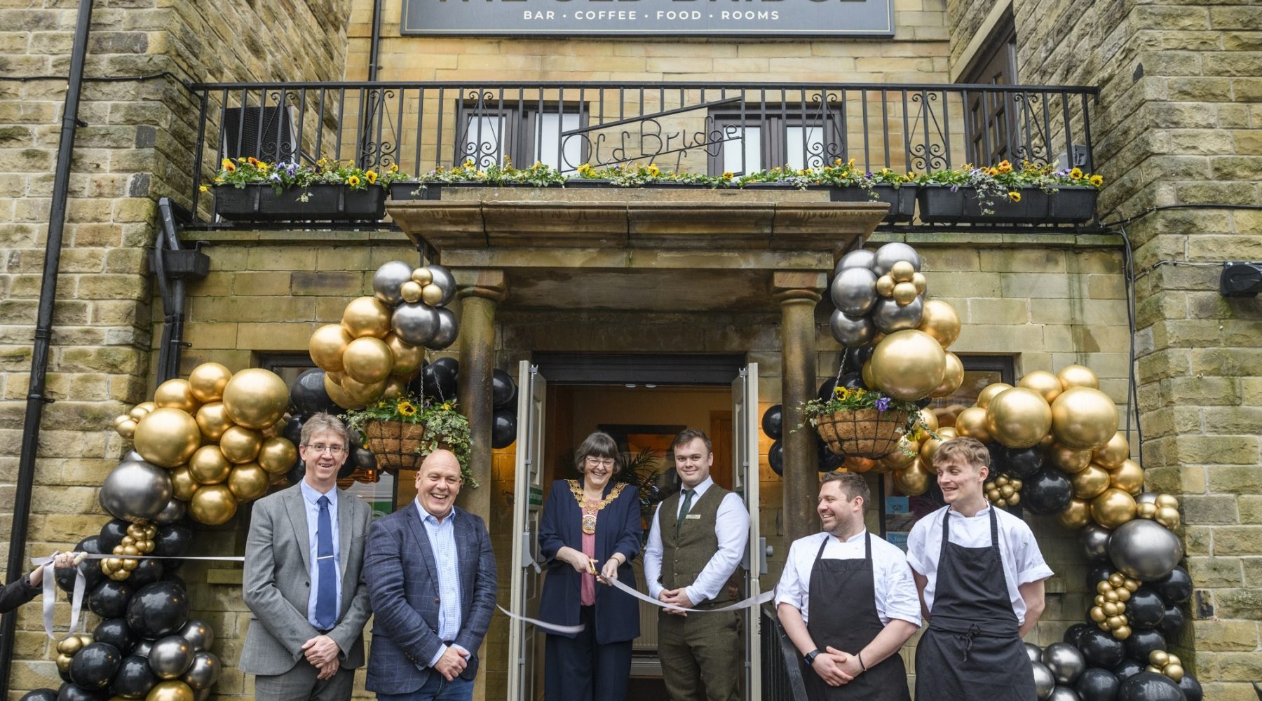 New look West Yorkshire hotel serves drinks inspired…
