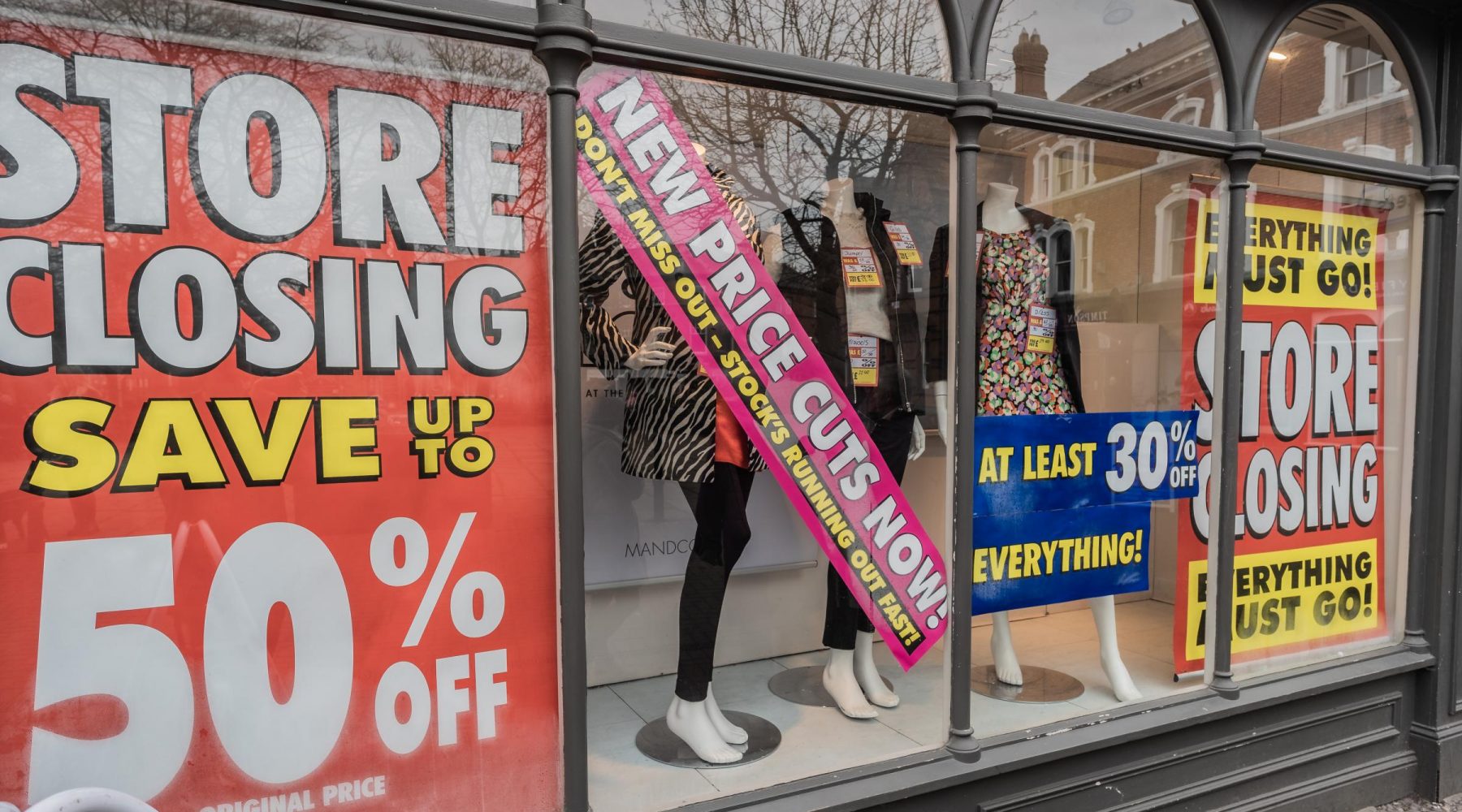 Huge retailer to shut all stores in coming&hellip;