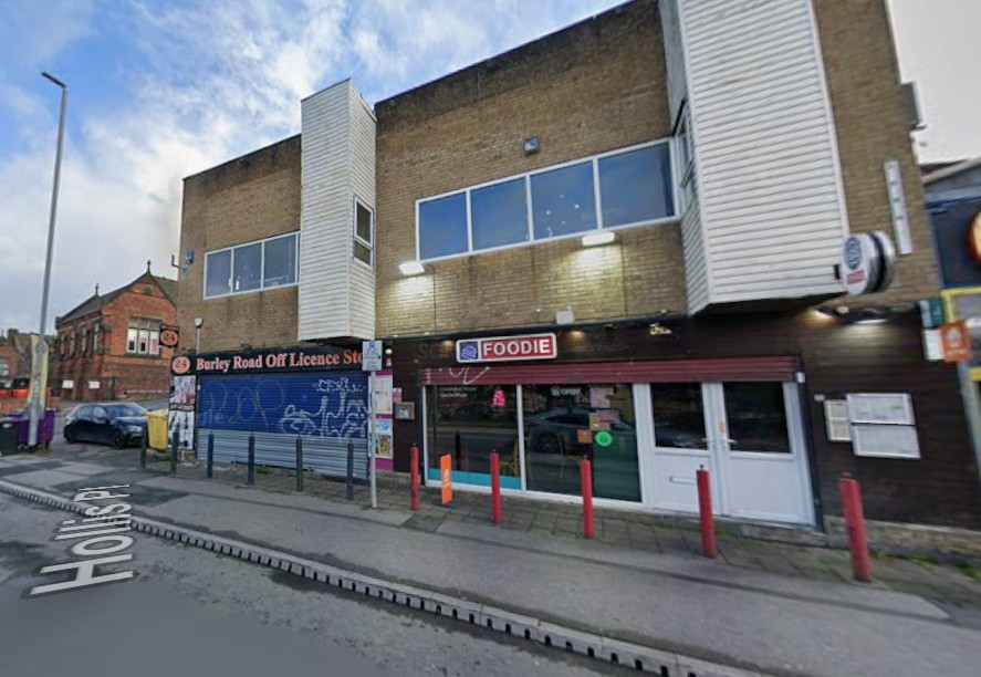 Takeaway allowed to serve until 3am in busy…