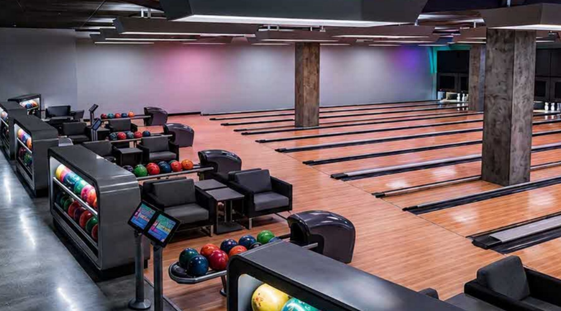 Plans to open new bowling alley in former…