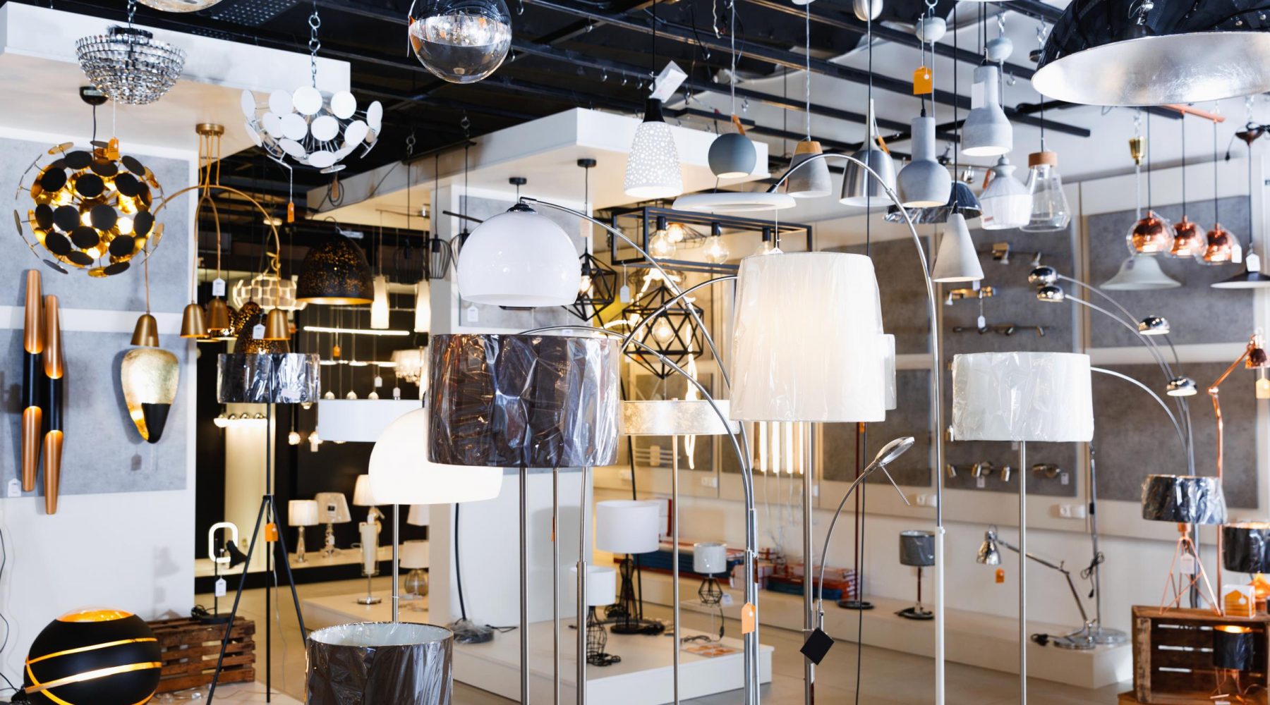 Major UK lighting firm enters administration after 26…